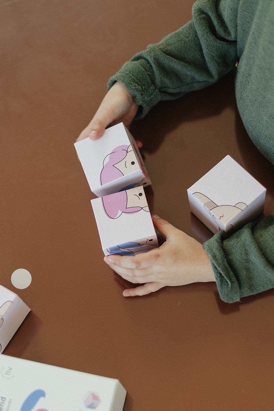 תחושה בהרכבה - פאזל קוביות